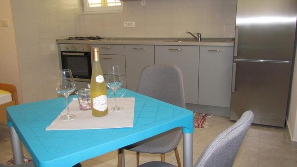 Ferienwohnung Silente Makarska Exterior foto